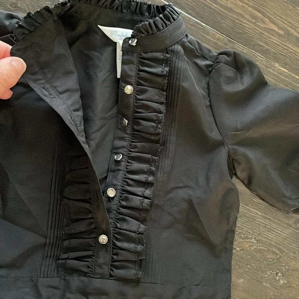 Ralph Lauren black top 6 m jewel button blouse